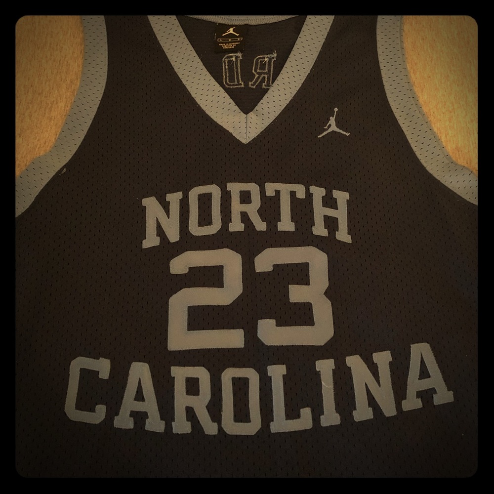 Vintage Micheal Jordan college Jersey